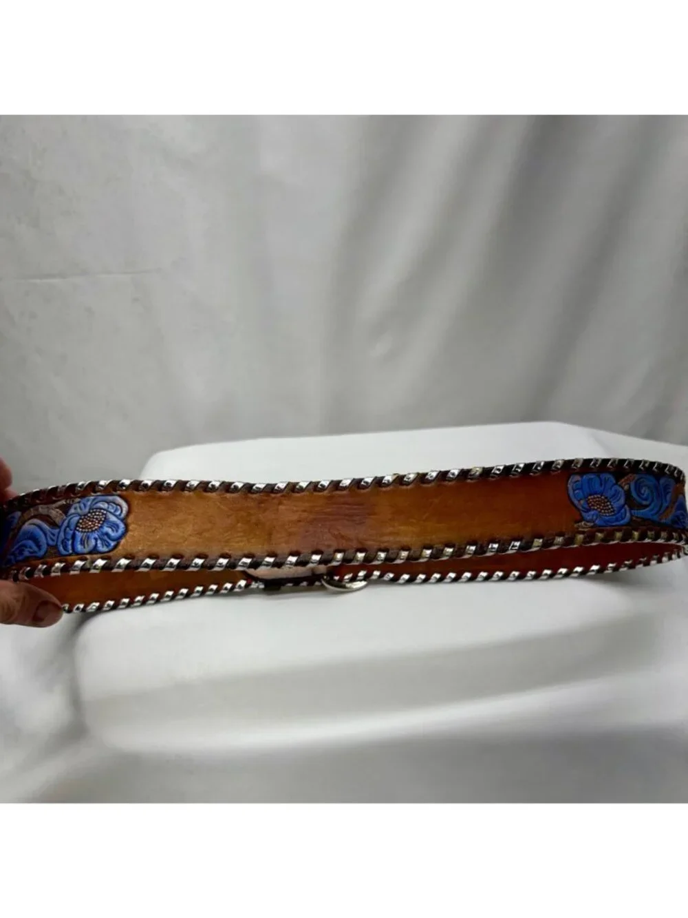TONY LAMA VNT Leather Belt Blue Floral Tooling Silver Toned Lacing M 40